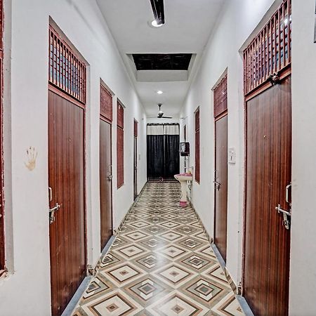 Oyo Double Ss Hotel Hāthras Dış mekan fotoğraf